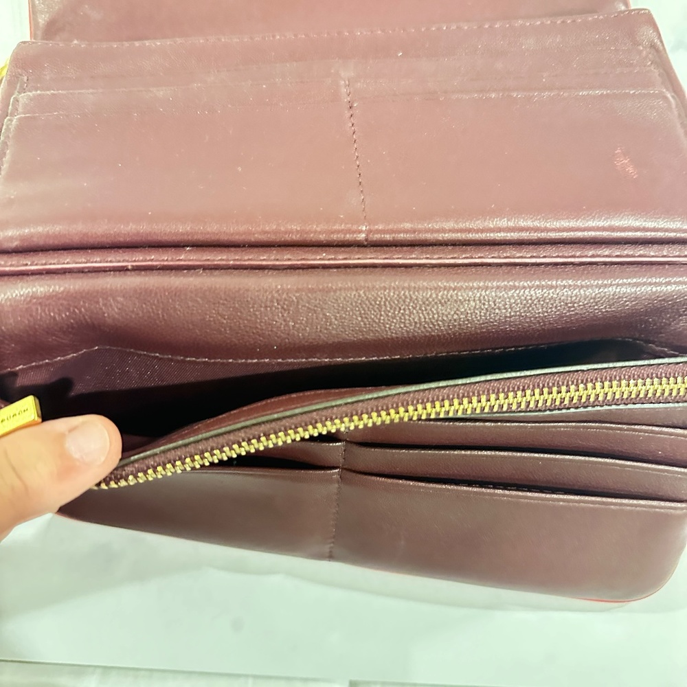 Tory Burch Wristlet Wallet purse - Picture 5 of 6